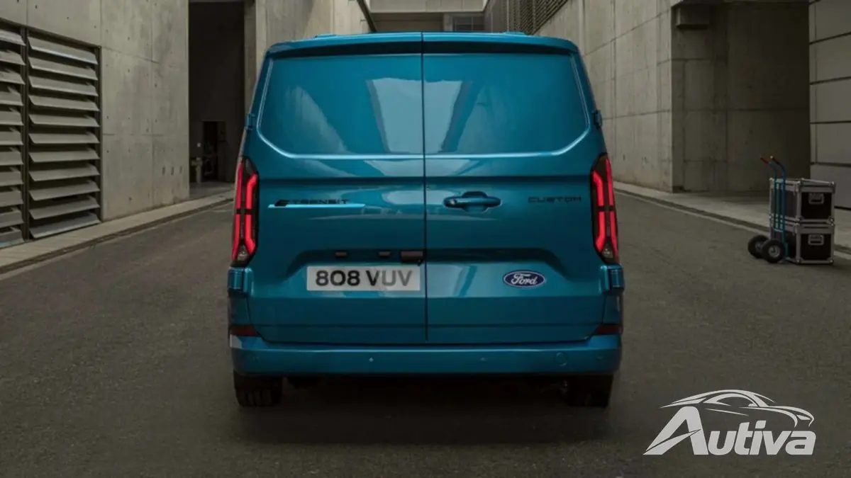 2023 Ford E-Transit Custom