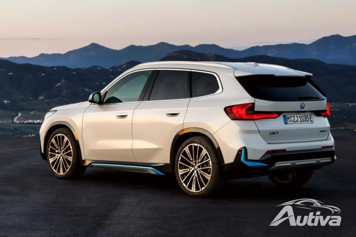 BMW, 313hp ve 438 km Menzilli iX1 xDrive30'u Tanıttı 3