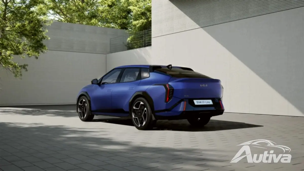 Kia przedstawia niedrogiego EV4 o zasięgu do 630 km Kia przedstawia niedrogiego EV4 o zasięgu do 630 km