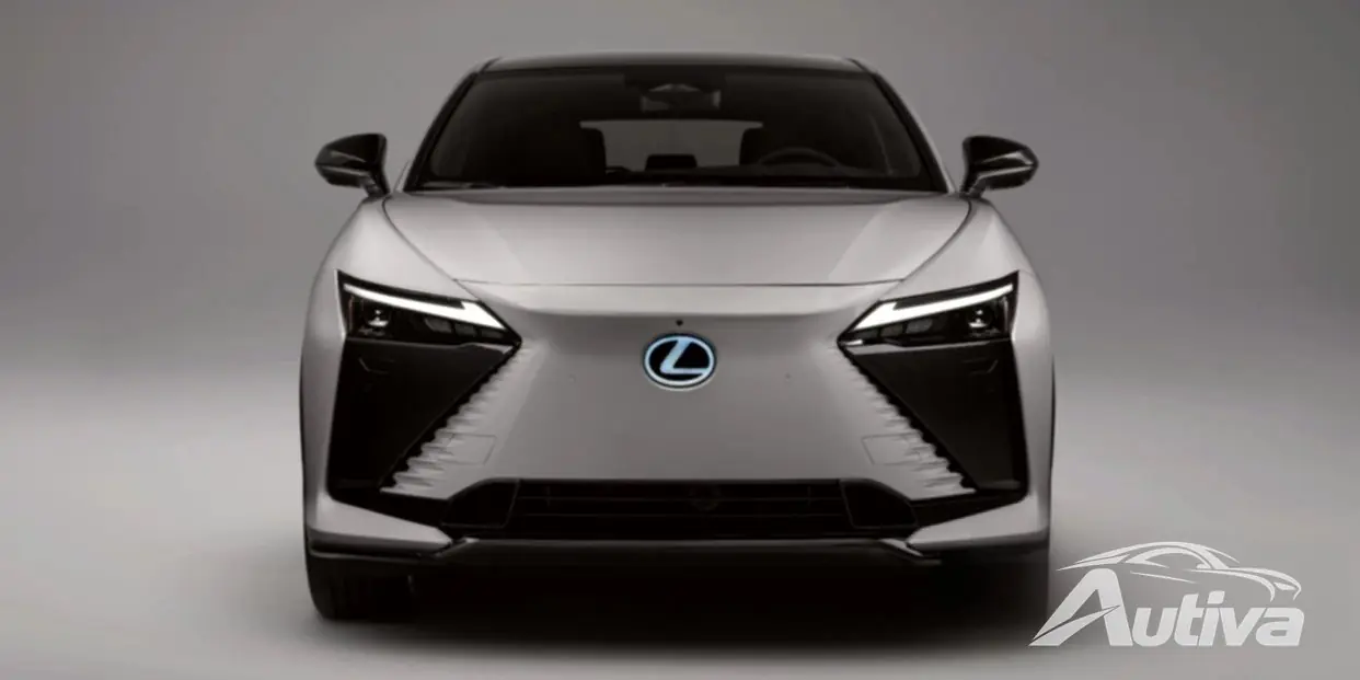 Lexus förstärker RZ med extra kraft, längre räckvidd och en ny känsla för manuell växling