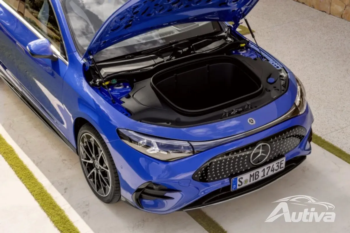 Den helt nye Mercedes-Benz CLA er et sprang inn i fremtiden med AI i kjernen Den helt nye Mercedes-Benz CLA er et sprang inn i fremtiden med AI i kjernen