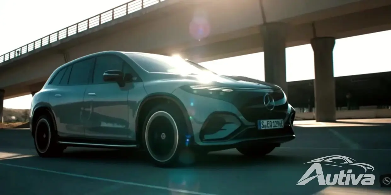 Mercedes oficjalnie wprowadza na rynek SUV-a EQS, który zapewnia zasięg 660 km WLTP