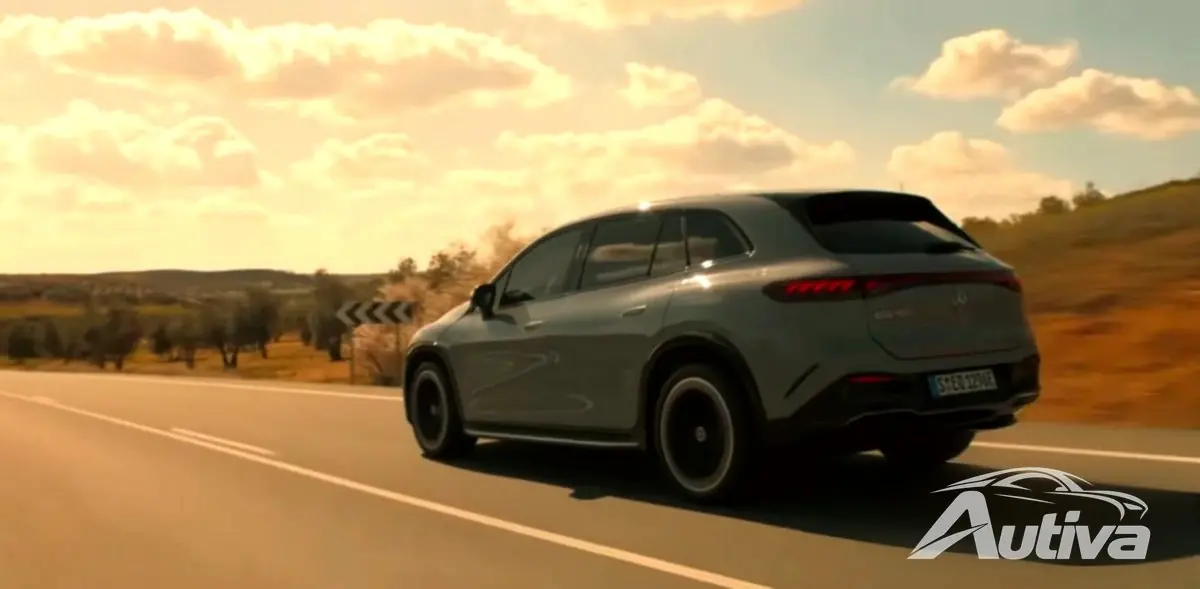 Mercedes EQS SUV é oficial com autonomia de 660 km