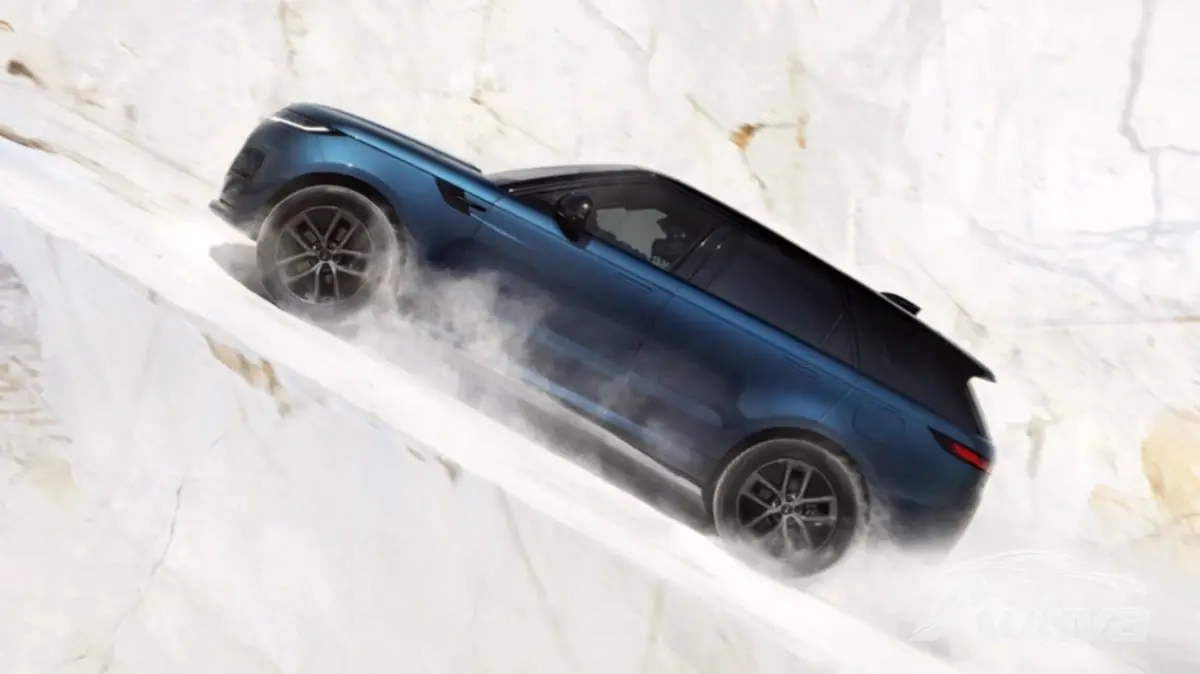 새로운 Range Rover Sport는 V8 천둥을 고전압 근육으로 교체합니다.