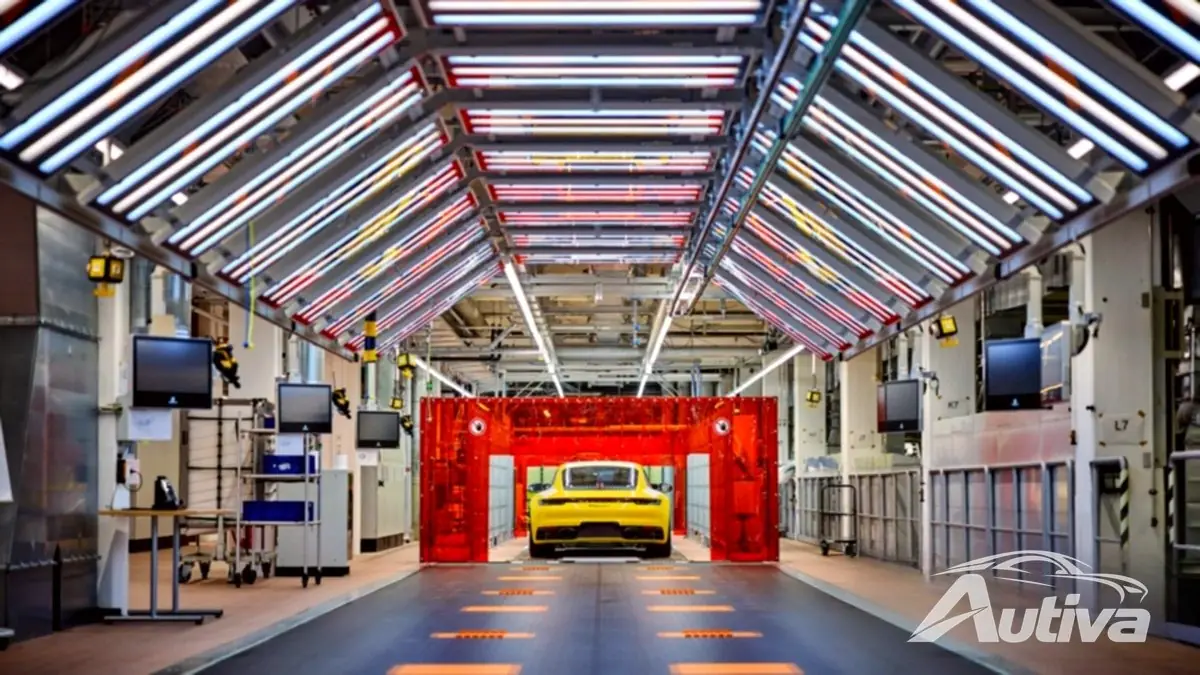 Porsche maakt fabriek in Zuffenhausen gereed voor elektrische Macan en Boxter