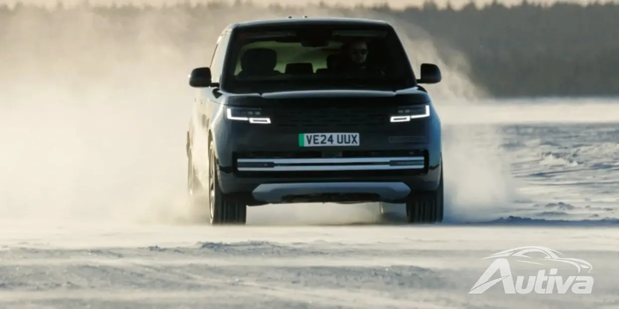 La Range Rover Electric mette alla prova i suoi limiti nel freddo artico
