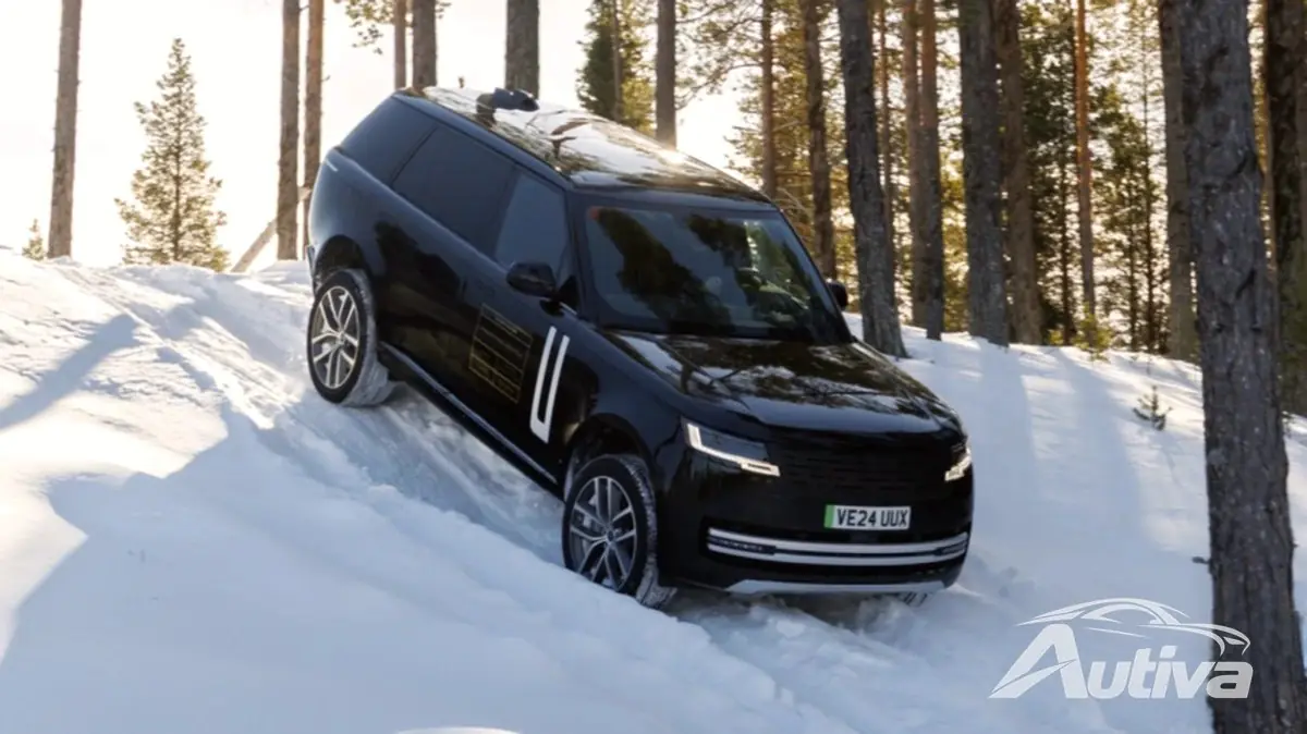 Range Rover Electric trotseert poolvries Range Rover Electric trotseert poolvries