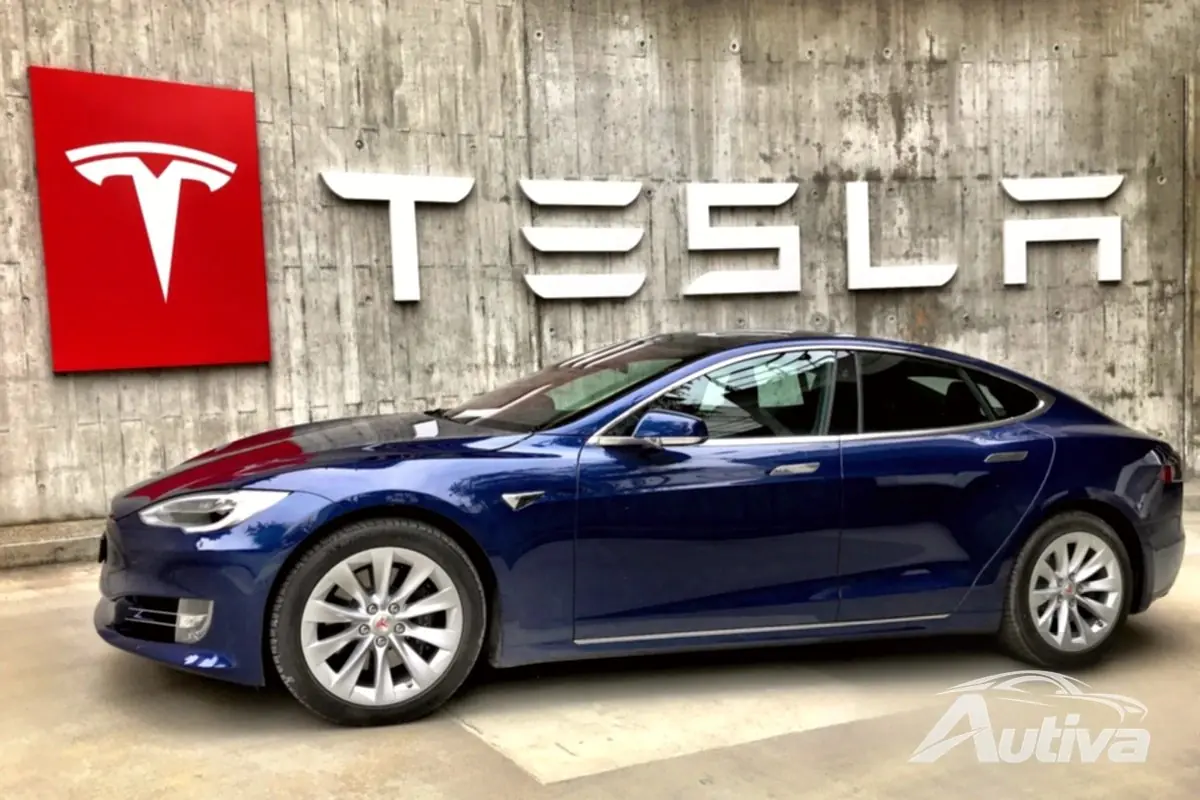 El director financiero de Tesla se marcha después de cuatro años El director financiero de Tesla se marcha después de cuatro años