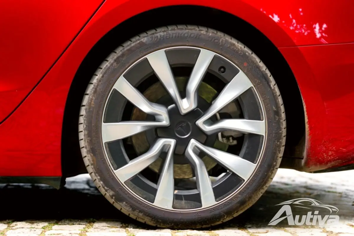Testbericht zum Tesla Model 3 Long Range 2024 Testbericht zum Tesla Model 3 Long Range 2024