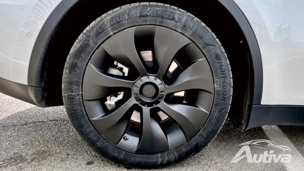 Обзор Tesla Model Y Long Range