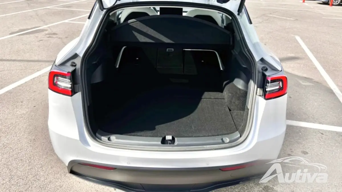 Tesla Model Y recension