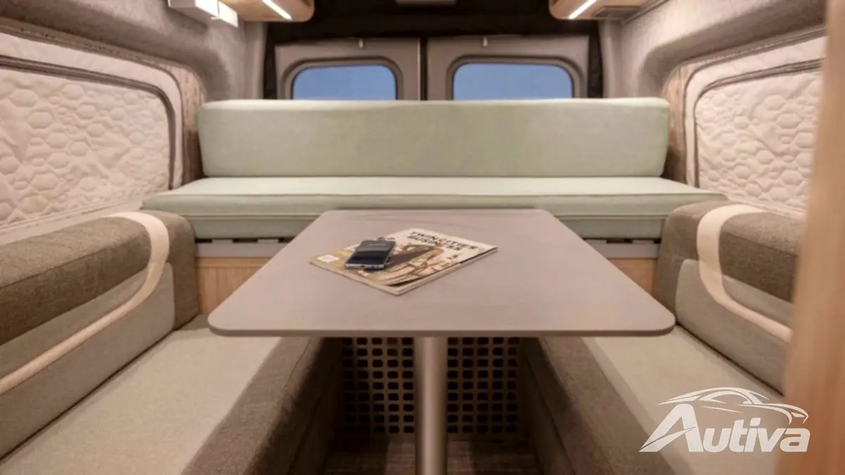 Winnebago、航続距離168マイルのeRV2電動RVを発表 7