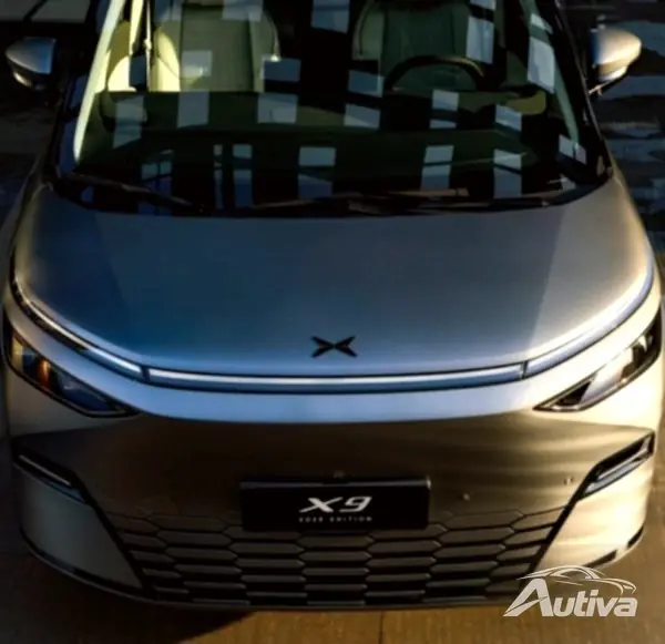 XPeng met à jour la mini-fourgonnette électrique X9 avec une puissance de calcul massive et une meilleure autonomie XPeng met à jour la mini-fourgonnette électrique X9 avec une puissance de calcul massive et une meilleure autonomie