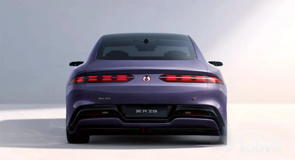 BYD Denza Z9 세단은 이제 100kWh 배터리, 3.4초 스프린트를 탑재하여 공식 출시되었습니다.