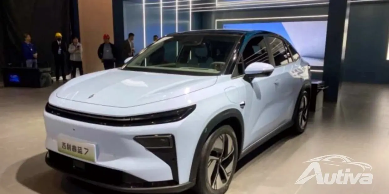 Geely, Ruilan 7 공개: 교체 가능한 배터리 기술을 갖춘 전기 SUV