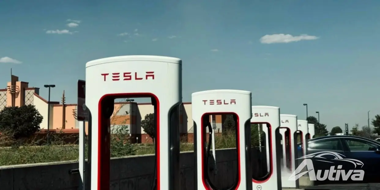 Карты Google теперь отображают доступность Tesla Supercharger в режиме реального времени