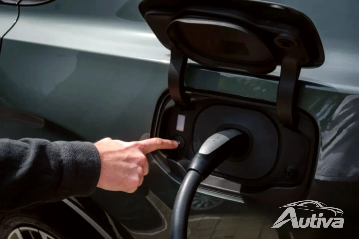 Volvo integrerar 20 000 europeiska Tesla Superchargers i en inbyggd app Volvo integrerar 20 000 europeiska Tesla Superchargers i en inbyggd app
