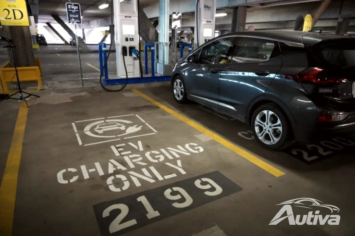 La Californie aura besoin de beaucoup plus de bornes de recharge pour accueillir tous ces nouveaux véhicules électriques