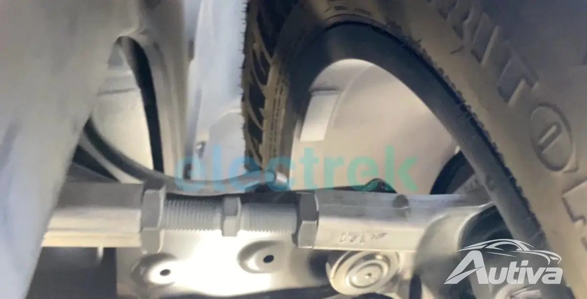 تم الكشف عن Cybertruck بالأرقام في مصنع Tesla's Texas Gigafactory 9