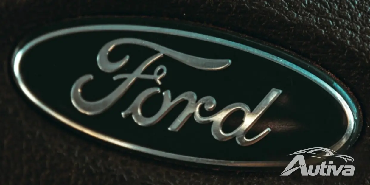 Ford сообщает о высоких доходах за 22025 год, однако надвигающиеся тарифы могут ограничить продажи