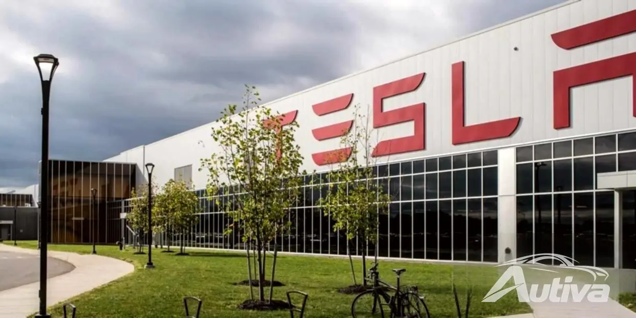 عمال شركة Tesla New York Gigafactory يتجمعون من أجل الاتحاد