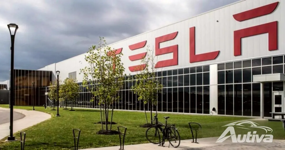 Arbeidere fra Teslas New York Gigafactory forsøker å organisere seg Arbeidere fra Teslas New York Gigafactory forsøker å organisere seg