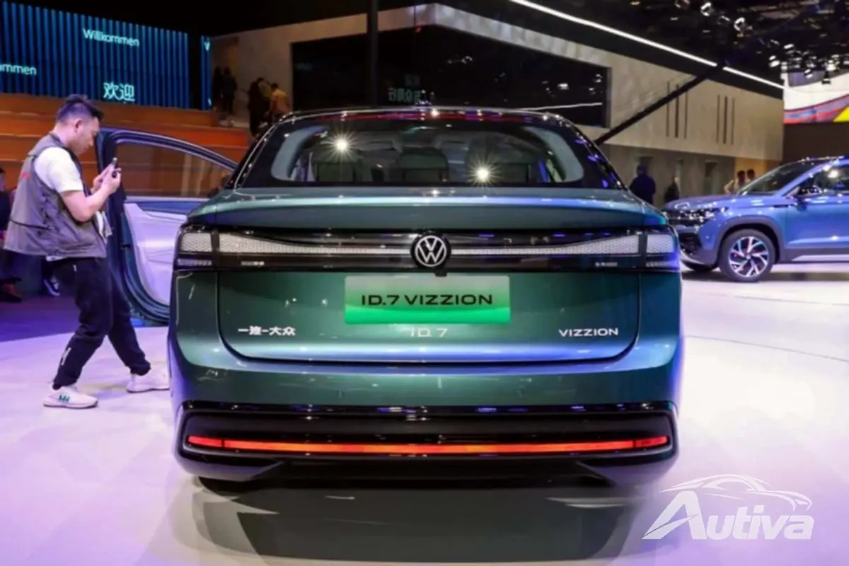 Volkswagen ID.7 Vizzion elektrisk sedan går in i förköp i Kina