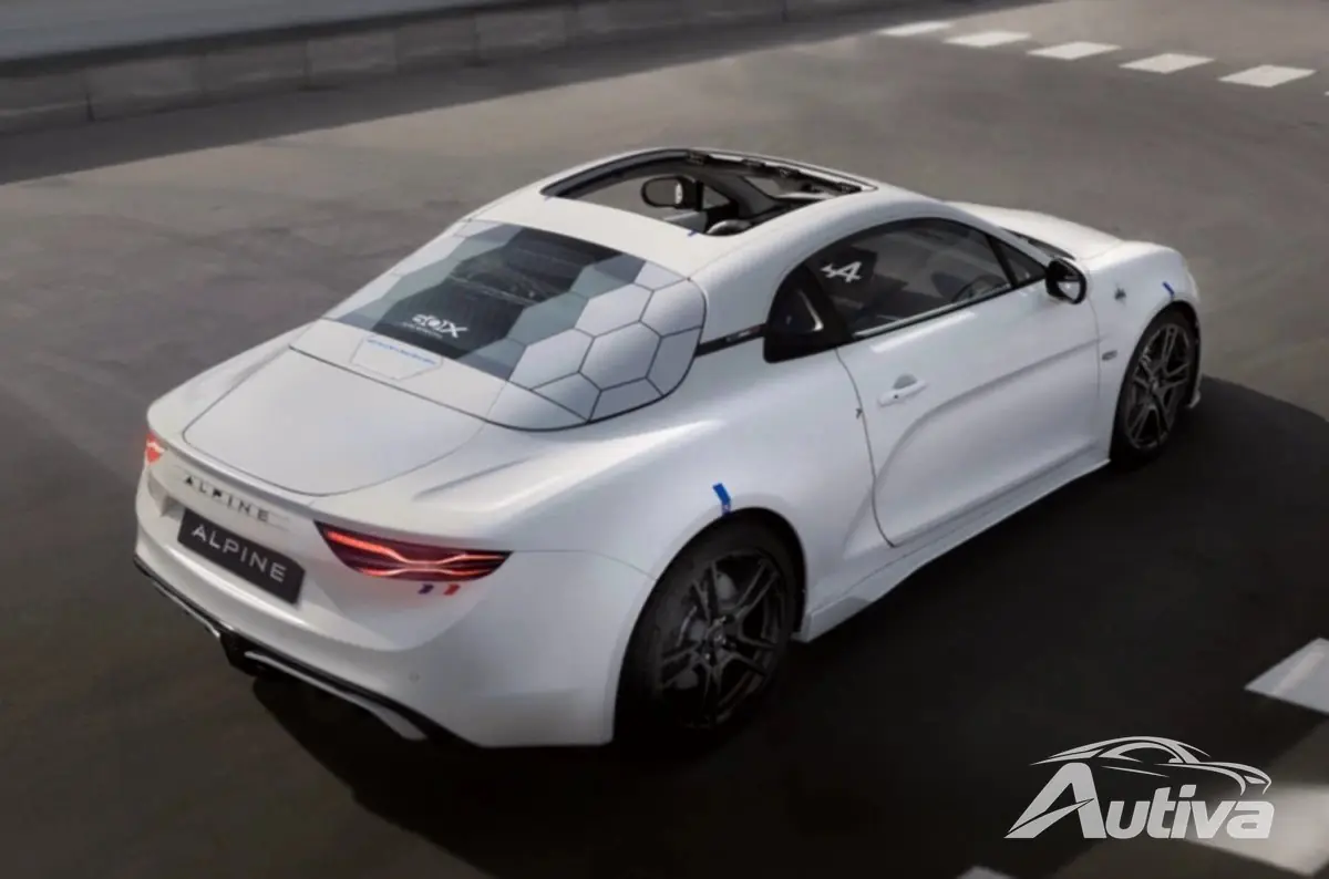 Alpine A110 E-ternité è una decappottabile elettrica che mostra il futuro del marchio