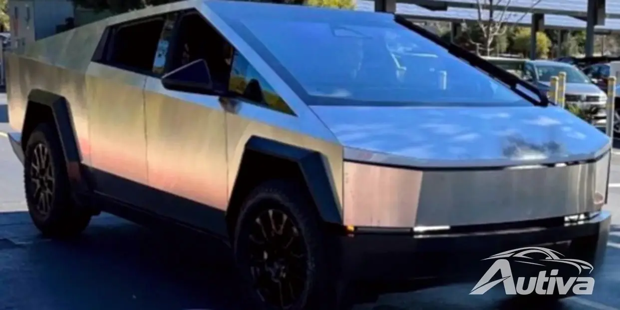 Otro Cybertruck detectado: se revela un nuevo diseño frontal y un limpiaparabrisas enorme