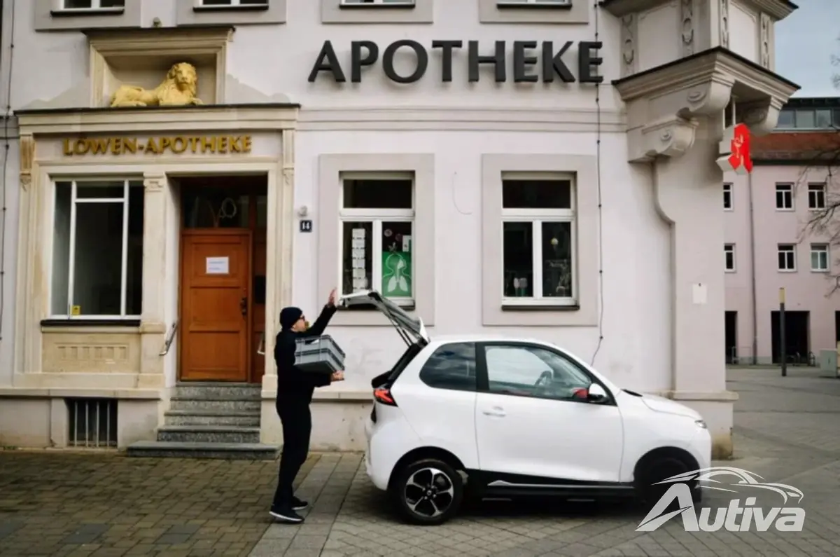 Карманный Ari 902 — электрический фургон с грузовым отсеком объемом 766 литров.