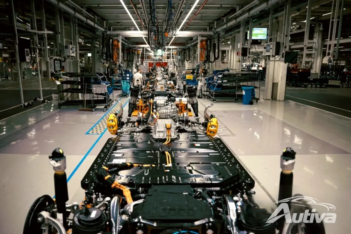 De nieuwe Audi Q8 e-tron gaat in productie in België De nieuwe Audi Q8 e-tron gaat in productie in België