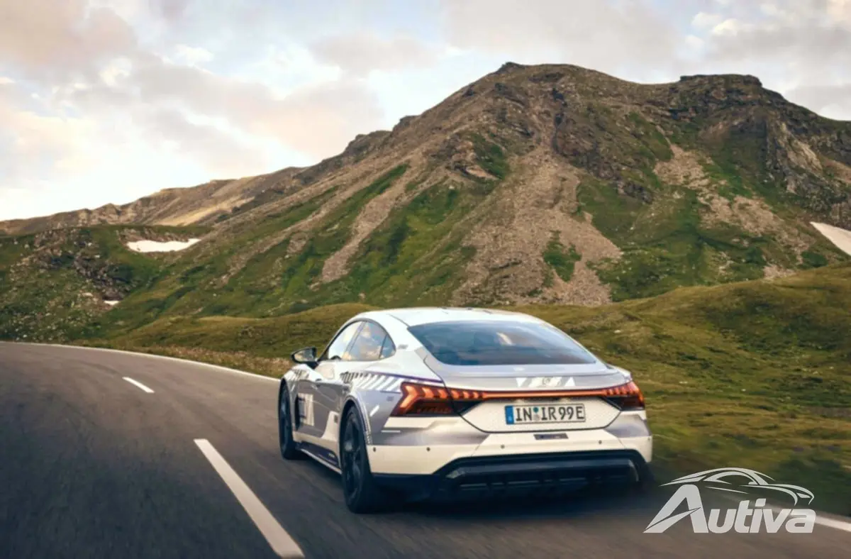 奥迪 RS e-tron GT Ice Race 庆祝奥迪运动有限公司成立 40 周年 奥迪 RS e-tron GT Ice Race 庆祝奥迪运动有限公司成立 40 周年