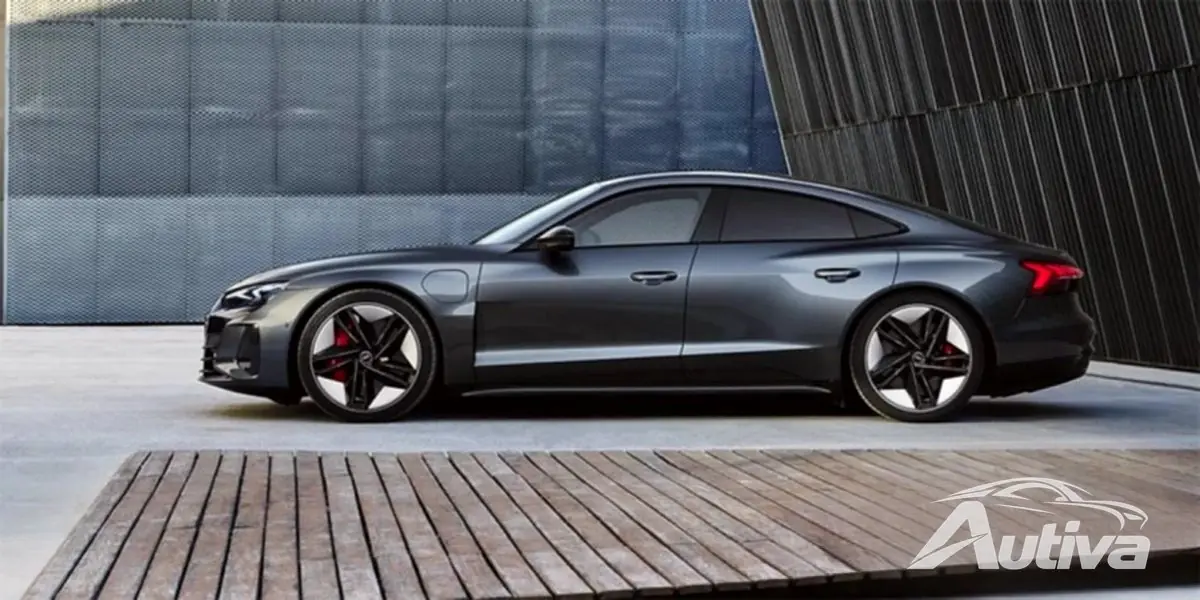 Audi предлагает скидку 20 тысяч долларов на e-tron GT — достаточно ли этого, чтобы обогнать Tesla Model S Plaid?