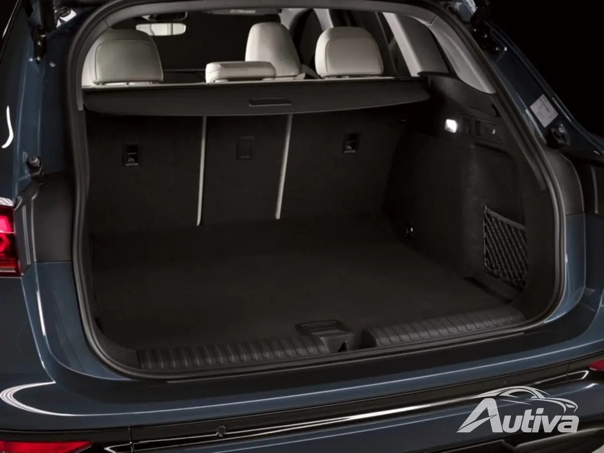 Audi onthult de gloednieuwe Q6 e-tron 8