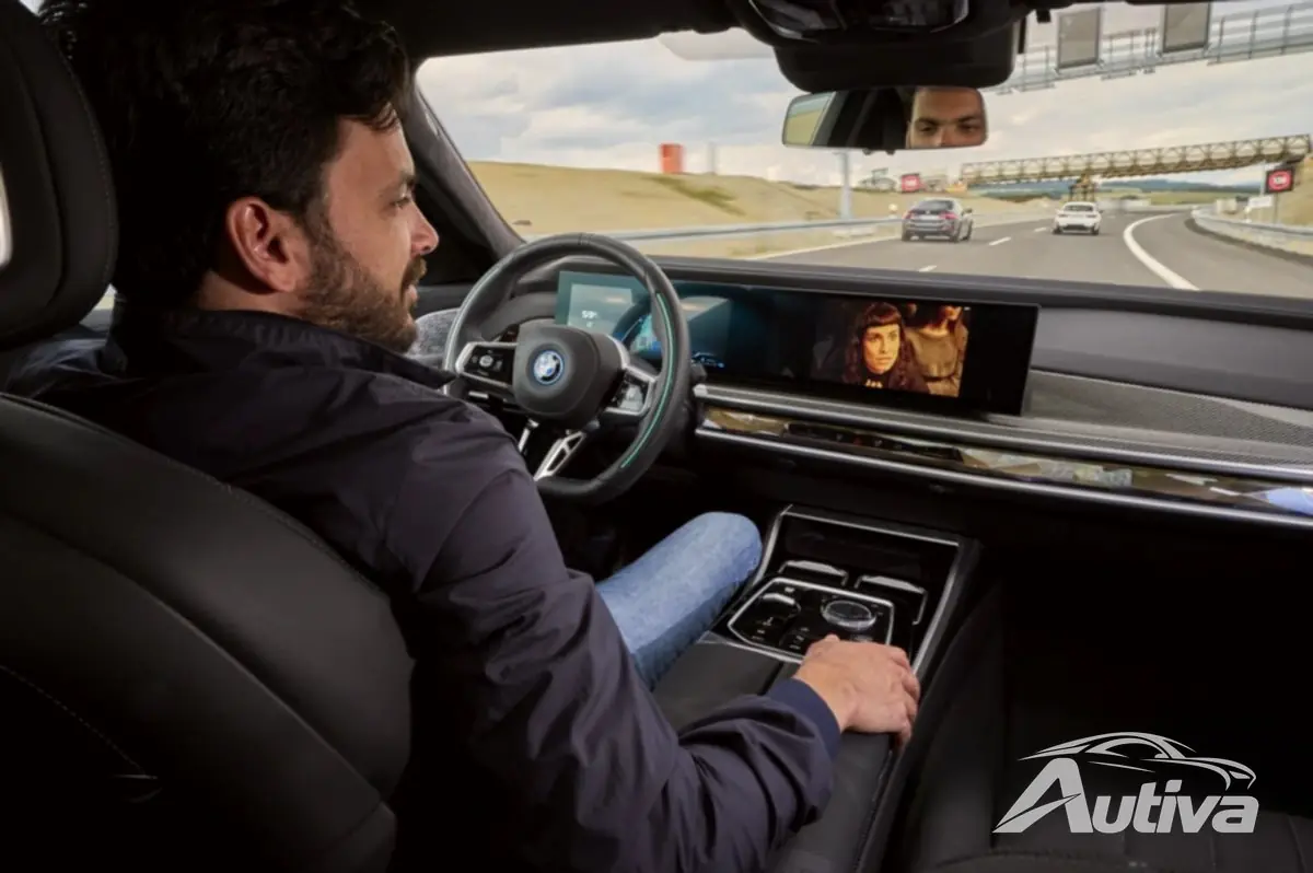 宝马为其 7 系获得了免提驾驶功能的绿灯 宝马为其 7 系获得了免提驾驶功能的绿灯