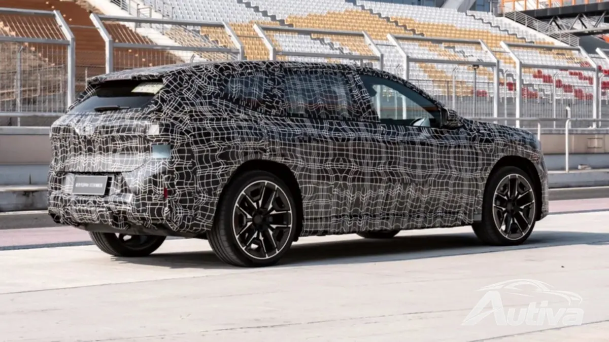 2026 BMW iX3 LWB - źródło: BMW 2026 BMW iX3 LWB - źródło: BMW