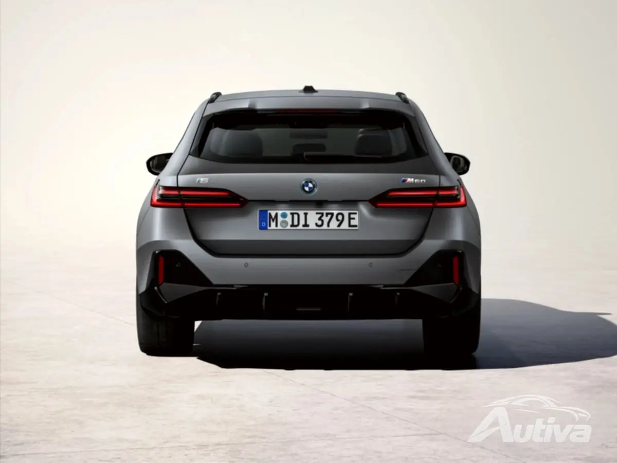 BMW i5 M60 xDrive 투어링