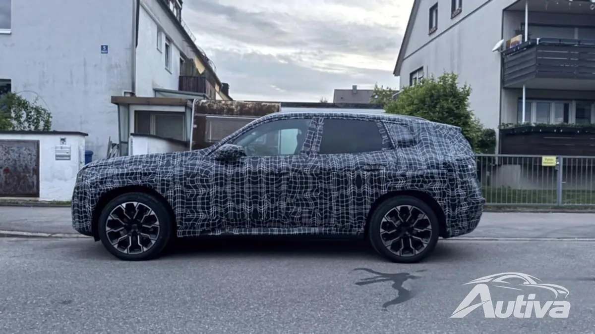 Eksklusivt: 2026 BMW iX3 interiør avslørt