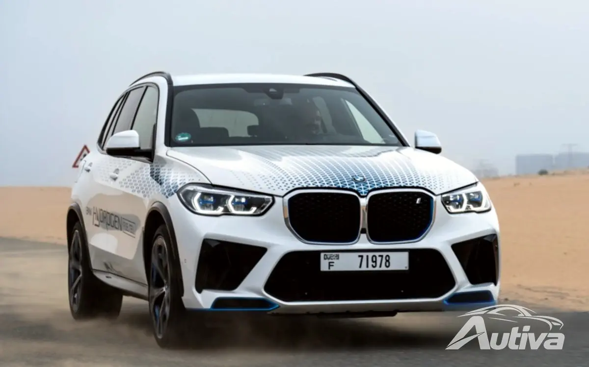 BMW iX5 Hydrogen 在沙漠中接受艰苦的测试