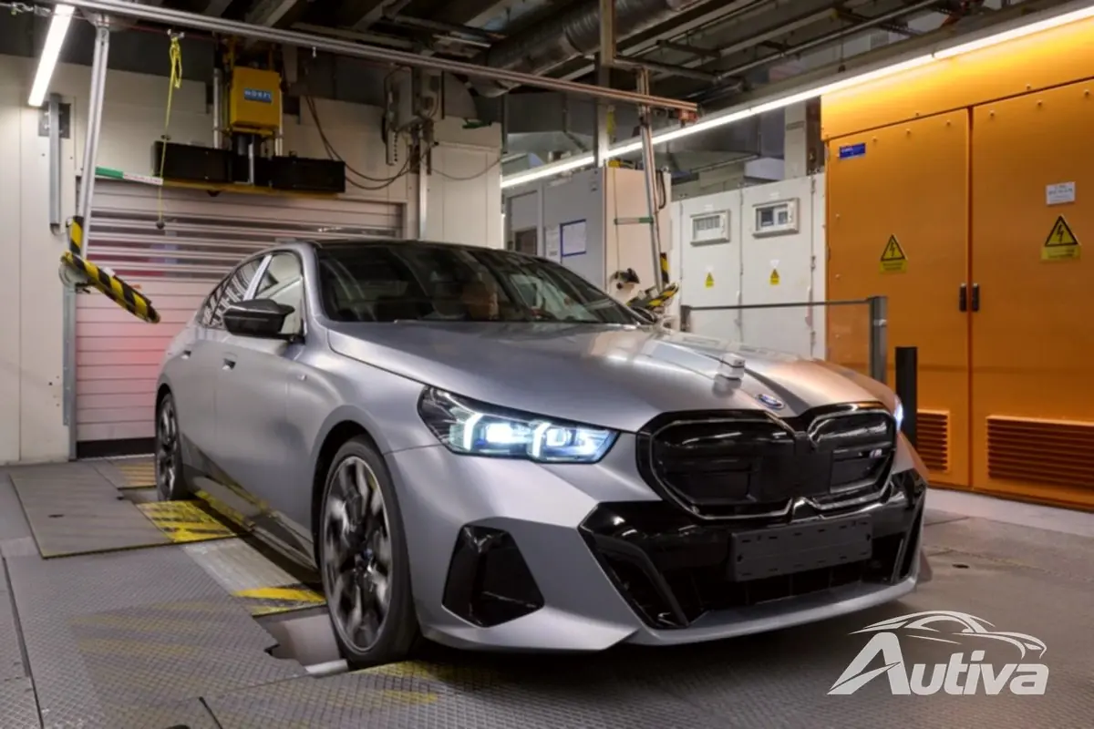 BMW, Dingolfing, Almanya'da i5 üretimine başlıyor