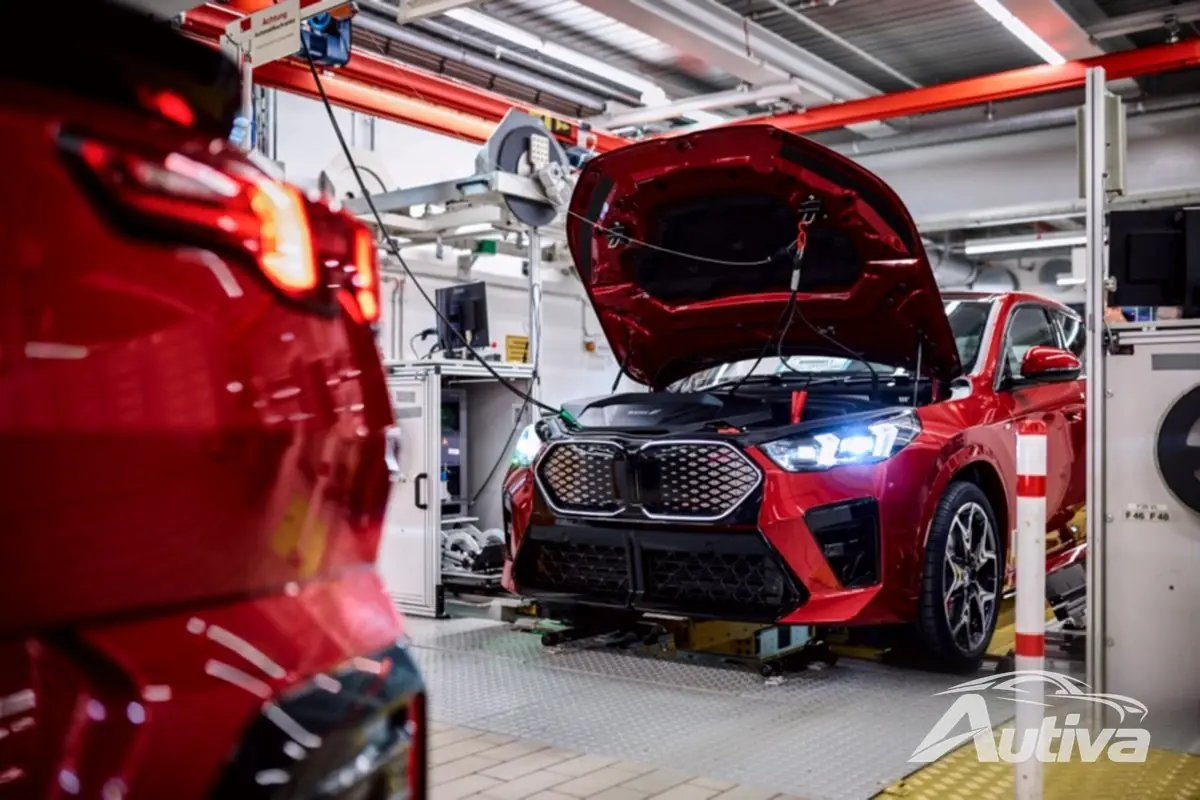 BMW, 레겐스부르크 공장에서 신형 iX2 생산 시작 3