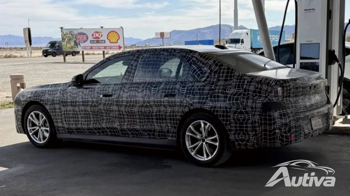 Yeni BMW i7 ABD'de görüldü - kaynak: Facebook Yeni BMW i7 ABD'de görüldü - kaynak: Facebook