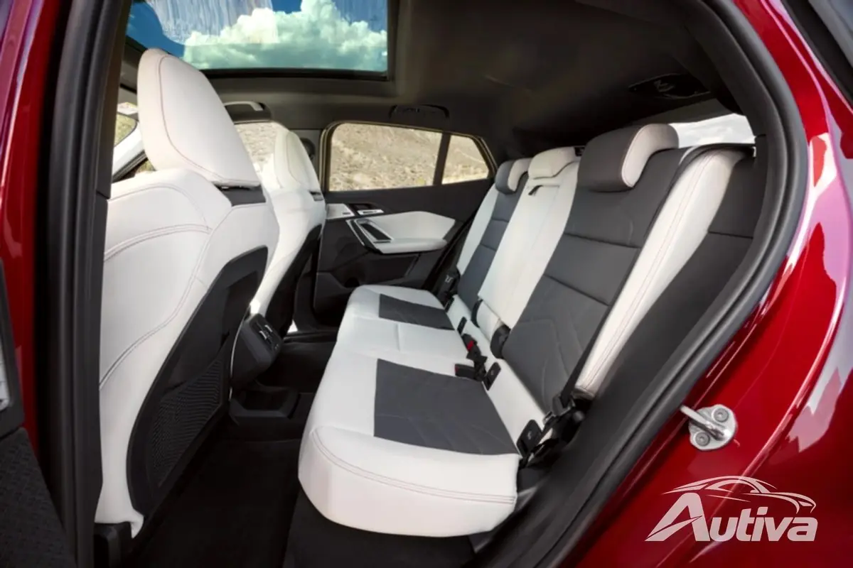 BMW onthult de geheel nieuwe iX2 8