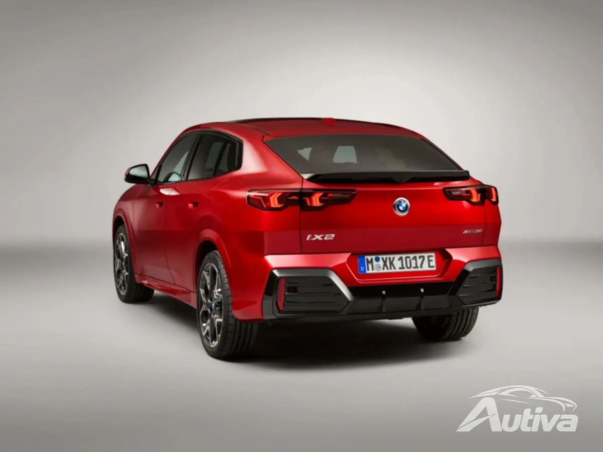BMW prezentuje zupełnie nowy iX2 3
