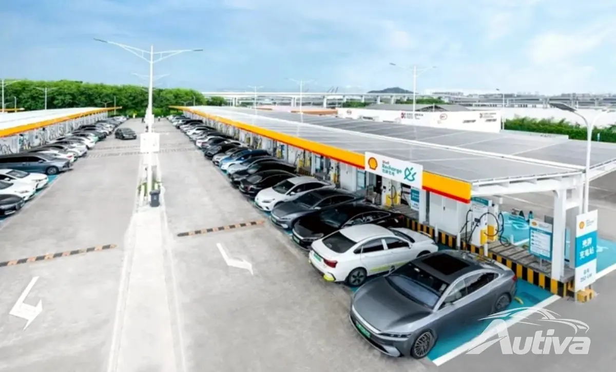 BYD와 Shell, 선전에 기념비적인 258포트 EV 충전소 공개 BYD와 Shell, 선전에 기념비적인 258포트 EV 충전소 공개