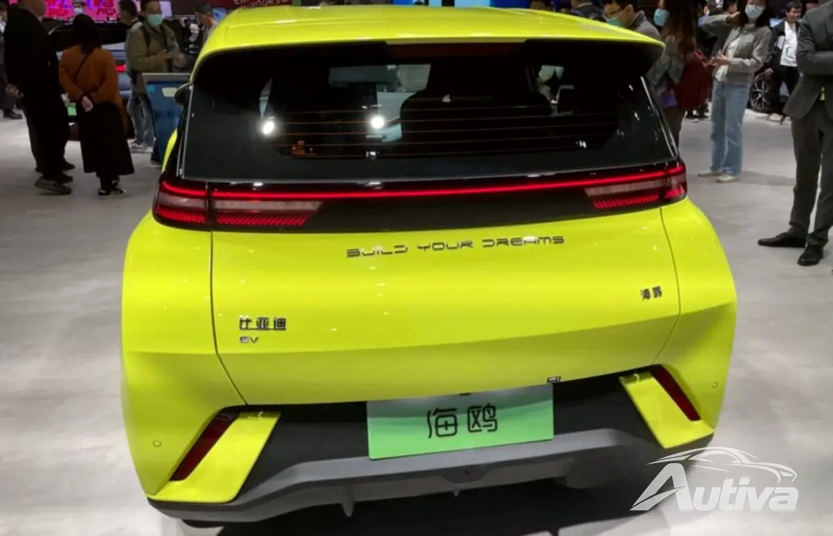 BYD Martı resmi olarak Çin'de piyasaya çıkıyor - 10.600 dolardan başlıyor