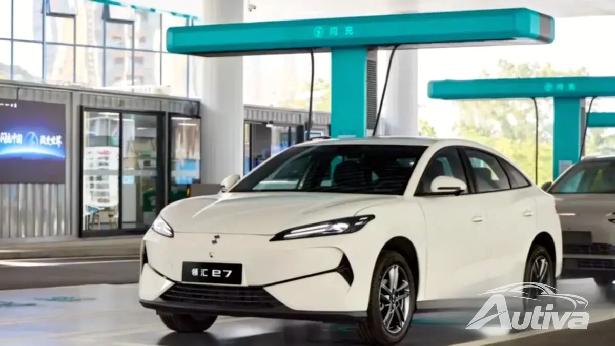 BYD onthulde de droom van elke taxichauffeur: Linghui e7 met ondersteuning voor flitsopladen