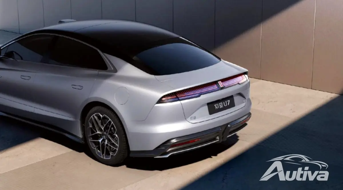 YangWang U7 da BYD revelou: um sedã de luxo com mais de 1.000 HP