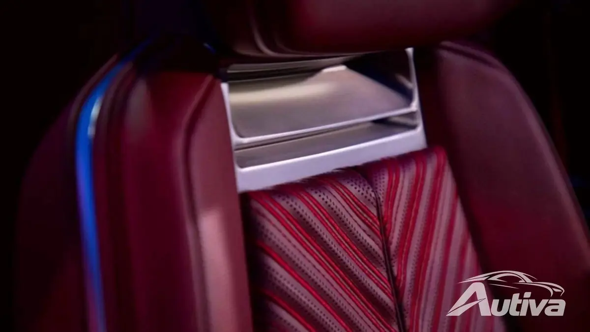 Cadillac ora prende in giro gli interni del concept Celestiq