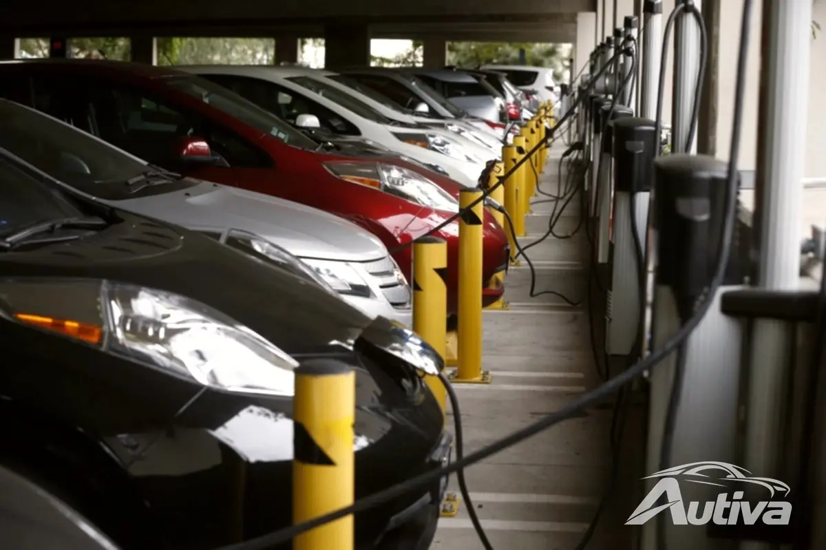 Wenn Sie in Kalifornien leben, haben Sie 14.000 US-Dollar für den Umstieg auf Elektroautos in der Tasche